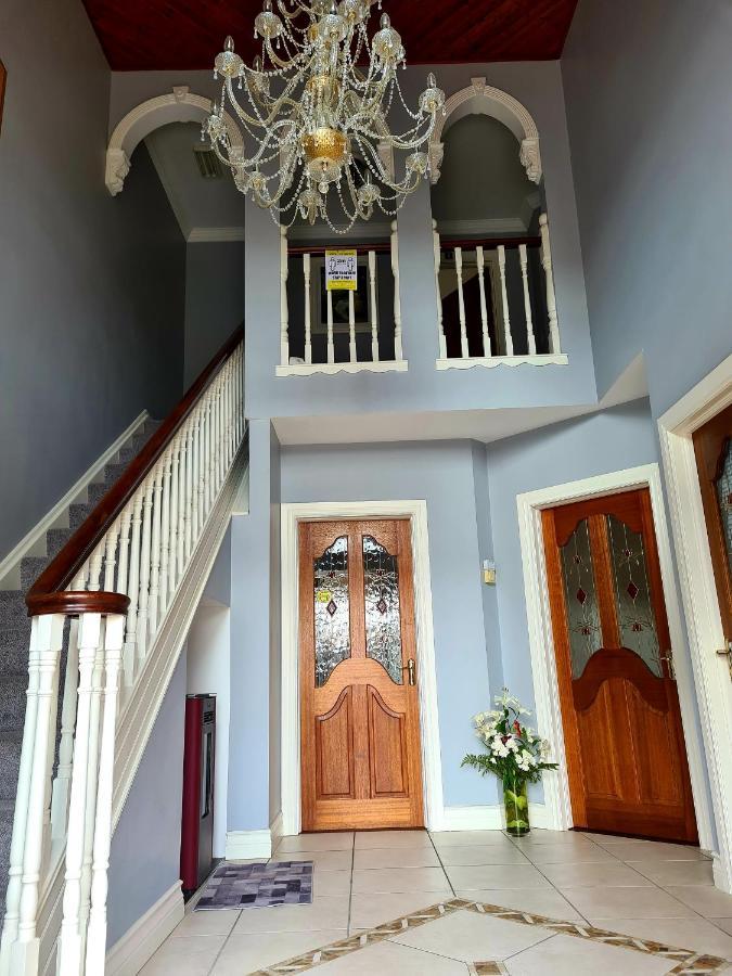 Archmor House B&B Нок Екстер'єр фото